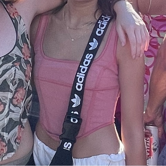 Pink zip back mesh corset - Picture 2 of 2